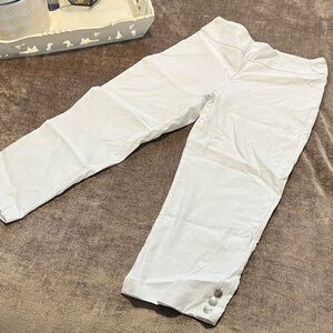 Patchington Women’s White Cropped Pants - Size 2